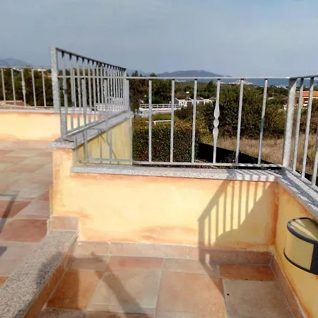 Baia Sant Anna Βίλα Tanaunella